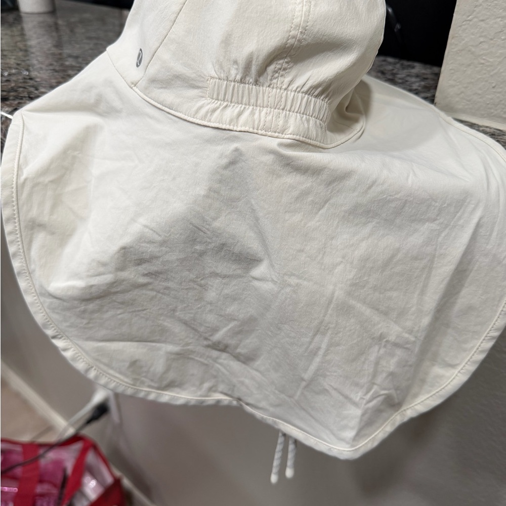 Lululemon All Sport Wide-Brim Hat - Picture 4 of 5